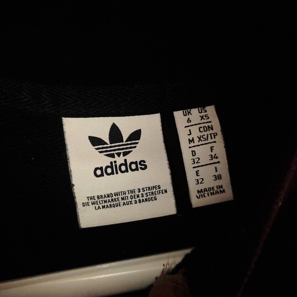 Black Adidas crewneck white logo - Picture 2 of 2